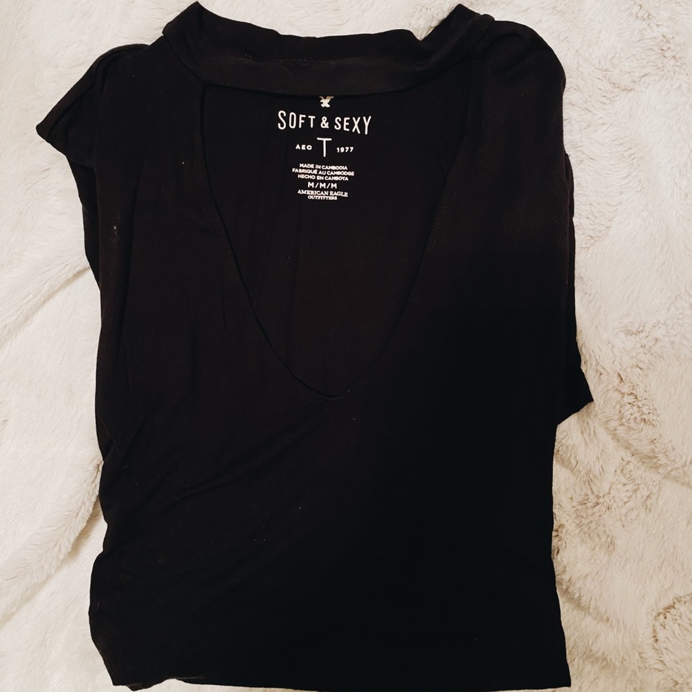 AEO Black T-shirt